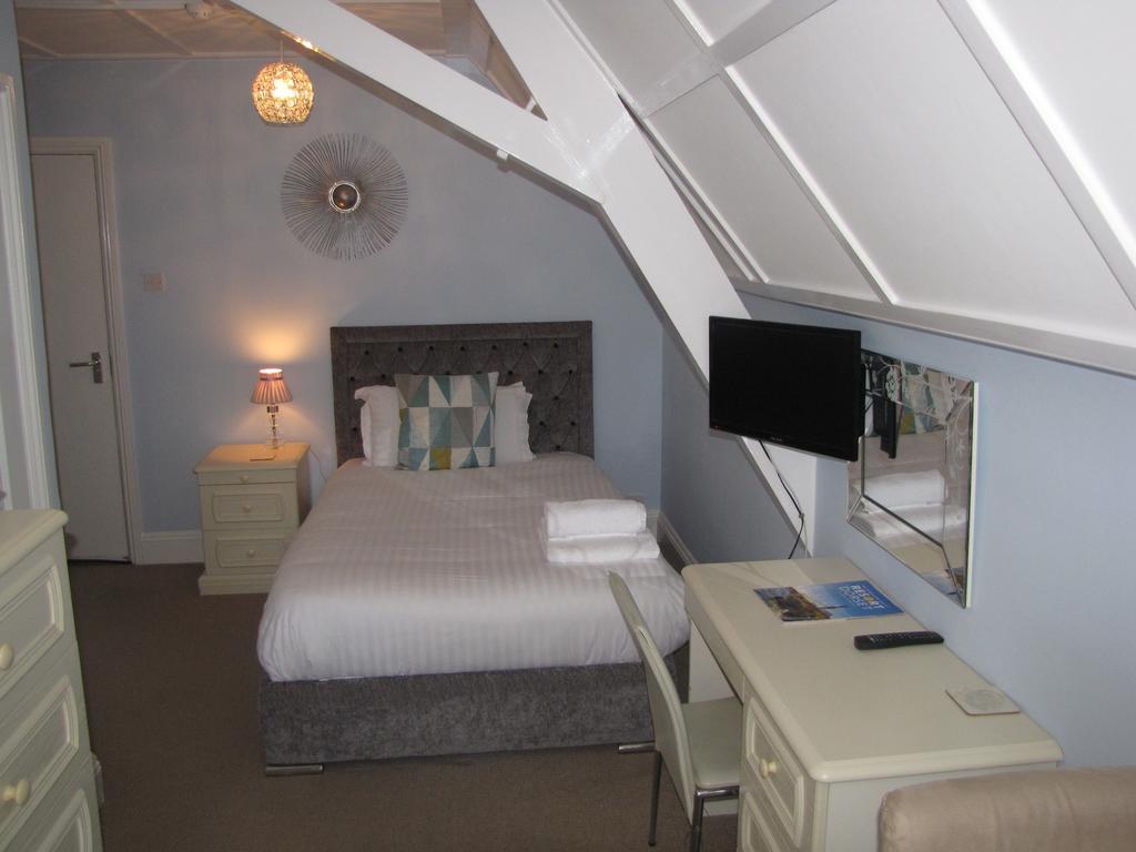 Ashmira Guest House Weymouth Exterior foto